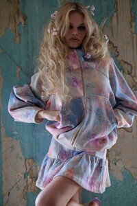 WEB_BUTTERFLY_SS24_SELKIE61_1296x.jpg