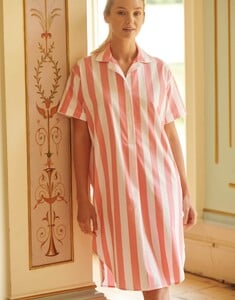 W_Nightshirt_Short_Sleeve_Pink_Picnic_Stripe_2239-1860px.jpg