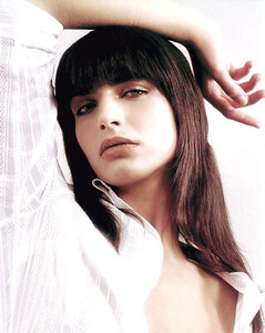 angela-zamora-4816-squaremedium.jpg