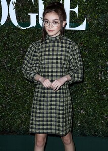 anna-cathcart-teen-vogue-s-2019-young-hollywood-party-10.jpg