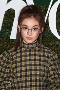 anna-cathcart-teen-vogue-s-2019-young-hollywood-party-12.jpg