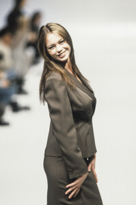 annafalchima9562--.thumb.jpg.4a5767ea30f402ca1672961c79be0183.jpg