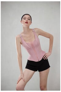 corset-rose-marivaux-cadolle(1).thumb.jpg.fae1fe8a9a9d8d782995b9cd500f5737.jpg