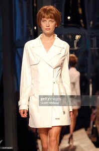 cr07dior-04.thumb.jpg.a7298cd6d616a71dc7faa959110ebc8f.jpg