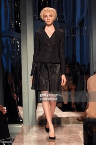 cr07dior-31.thumb.jpg.1bcec9bee8a565eac9c7c0726cd36b99.jpg