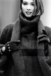 gucci-fw-92-12.thumb.jpg.c8c7a399c6521c095191c6313e1c2eca.jpg
