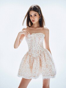honey__3__63afb845a90640c48129bd1335ad3317_master.jpg