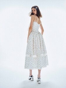 lilac_dress__5__d97a5b3b2d5d42df9affce8bcf2081a4_master.jpg