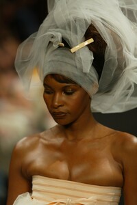 oumibahoumouef031---.thumb.jpg.9ad55f43e7b0b6169e12d229f411dc7f.jpg