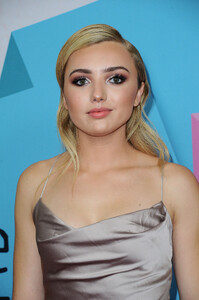 pey0926picturepub-2.jpg