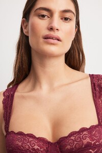 wide_strap_lace_cup_corset_1013-000860-0212_0487.jpg_ref=4E1426B24F&quality=80&sharpen=0.jpg