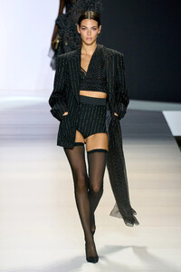 00001-dolce-and-gabbana-spring-2024-ready-to-wear-credit-gorunway.thumb.jpg.5493ed17ec51fe3c25dd3785f4b9f354.jpg