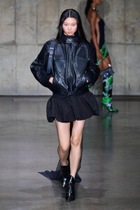 00016-david-koma-spring-2024-ready-to-wear-credit-gorunway.thumb.jpg.ac72b3462d861658f037e4be38b21613.jpg