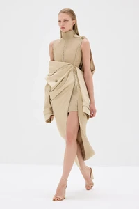 00020-jean-paul-gaultier-fall-2024-couture-credit-brand.thumb.webp.6af7a77201a21f1c26d3e825236b9551.webp
