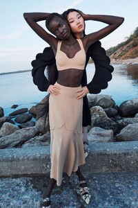 00035-ulla-johnson-resort-2025-credit-julia-noni-brand.thumb.jpeg.10946dd4e65103e59f563b707526378f.jpeg