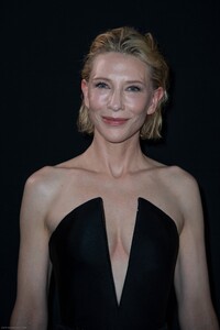 122.jpg