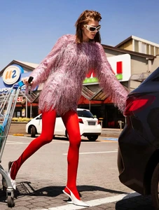 1672_ioni-editorial-gala-magazine.thumb.webp.ce071f5ce4d3fd3916ad9f0f50fdd38a.webp