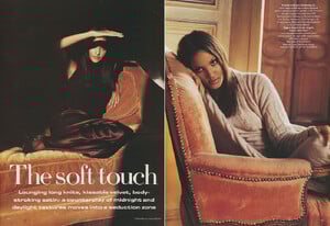 1992-12-vogue-uk-cm-2a_orig.thumb.jpg.b0f3e23a48f6f2f21c904f7a1881e431.jpg
