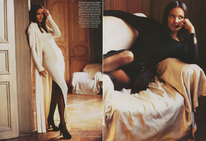 1992-12-vogue-uk-cm-6a_orig.thumb.jpg.1cf8d15e21dfd57ff8670b87fbb5a759.jpg