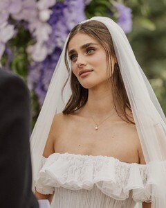 [2024.06.10] taylor_hill_448101111_18444026140024492_493112602782915787_n.jpg