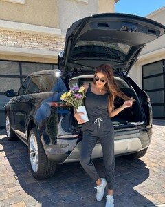 [2024.06.12] ariannyceleste_448224467_996064111868416_8013984341342296522_n.jpg