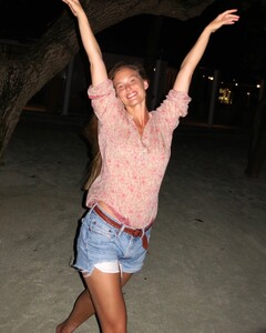 [2024.06.12] barrefaeli_448136360_18443052898041153_7314096375481689716_n.jpg