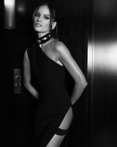 [2024.06.16] izabelgoulart_448411575_988826029439720_5823590426470422963_n.jpg