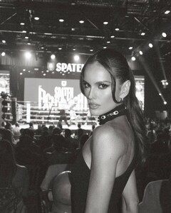 [2024.06.16] izabelgoulart_448547331_1003067248060568_6734092792157353663_n.jpg