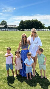 [2024.06.17] lindsellingson_448601472_473453301742392_2604856940432430112_n.jpg