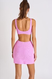 23e-friday_scrunchy_jaa43-dos.jpg