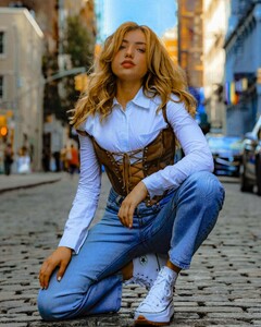 242623436_peytonlist-20211020-0002.jpg