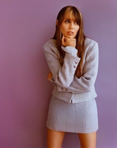 474427971_miley-cyrus-7.jpg