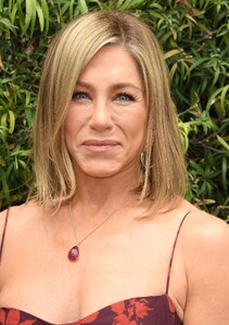474430478_jennifer-33.jpg