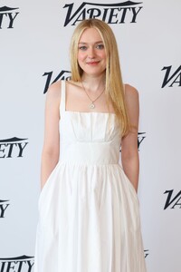475579991_dakota-2.jpg