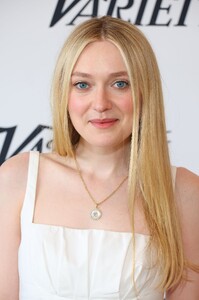 475580013_dakota-3.jpg