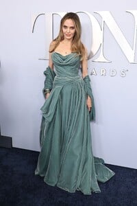478682017_angelina-27.jpg