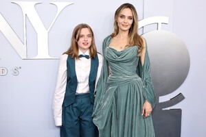 478682037_angelina-31.jpg
