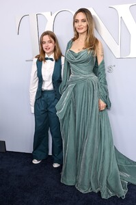 478682042_angelina-32.jpg