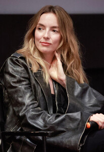 479953363_001.jpg