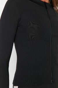 490483881_4_org_zoom.jpg