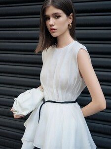 8_9c93a50bd08f43958e954f92e0bb7e66.jpg