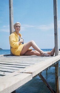 93.jpg
