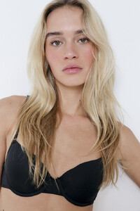 CamilleHulspas1a4.thumb.jpg.b1815e208bf9cf79805c60fc8f468b31.jpg