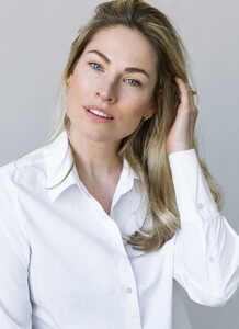 CelineBrinkgreve1b3.thumb.jpg.6f87b92270061812a7590ef2e8b61dd9.jpg