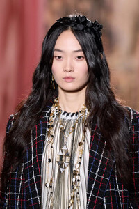 ChanelclpS24015.thumb.jpg.f1fcd8a0b3bc7ca6196dd630d27ec0ef.jpg