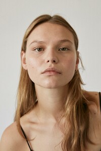 CharlotteClaussen1k4.thumb.jpg.2559af559f5e9e9315346ee788aae7f0.jpg