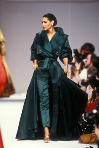 Christian Dior FW 1990 123 Sonia Cole.jpg