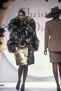 Christian Dior HC FW 1990 001 Sadiya Gueye.jpg