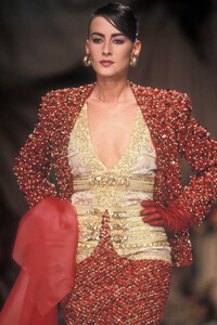 ChristianDiorHCFW1990075CynthiaAnthonio.thumb.jpg.aca702f693a7e6d8c4dc3e1f9dfb919c.jpg
