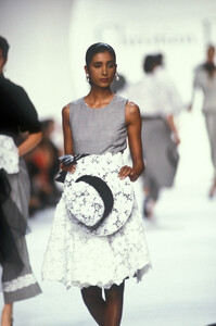 Christian Dior SS 1990 058 Anjani.jpg